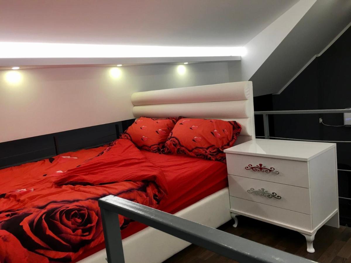 Banicevic Apartmani Дженовичи Экстерьер фото
