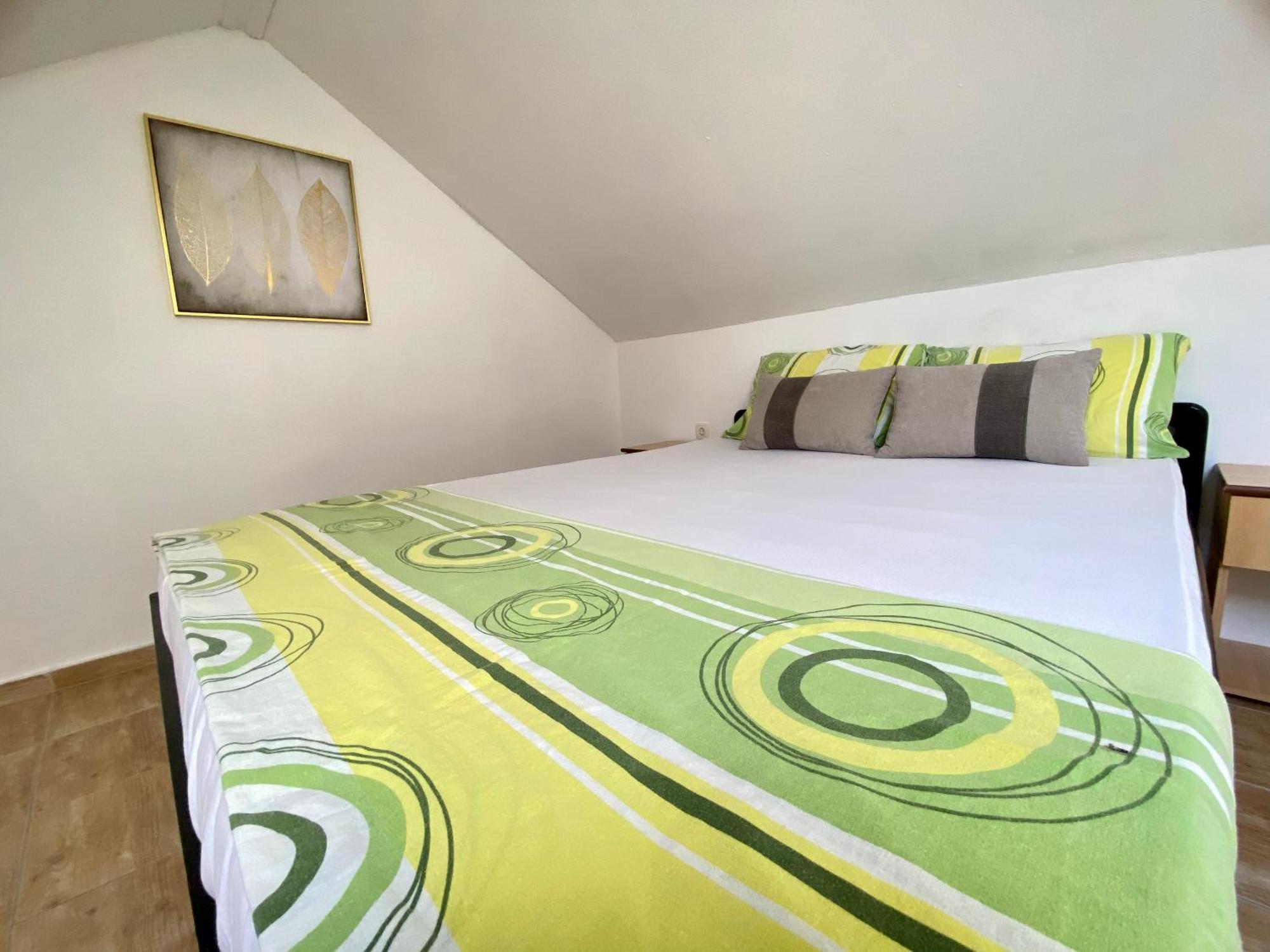 Banicevic Apartmani Дженовичи Номер фото