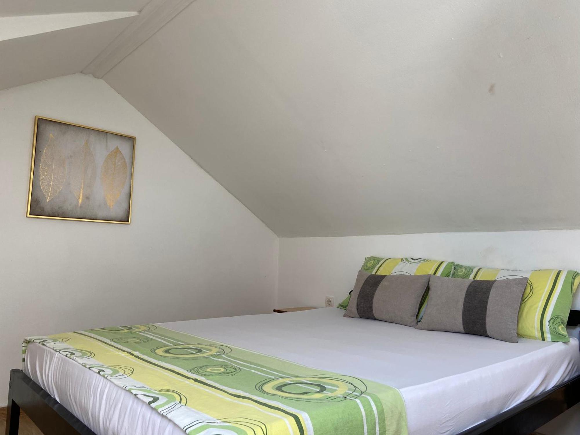 Banicevic Apartmani Дженовичи Номер фото