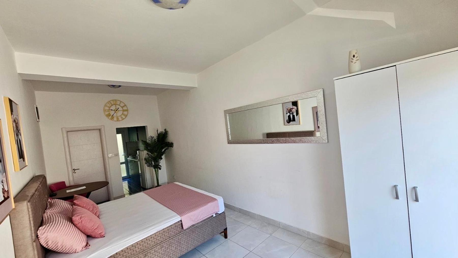 Banicevic Apartmani Дженовичи Экстерьер фото