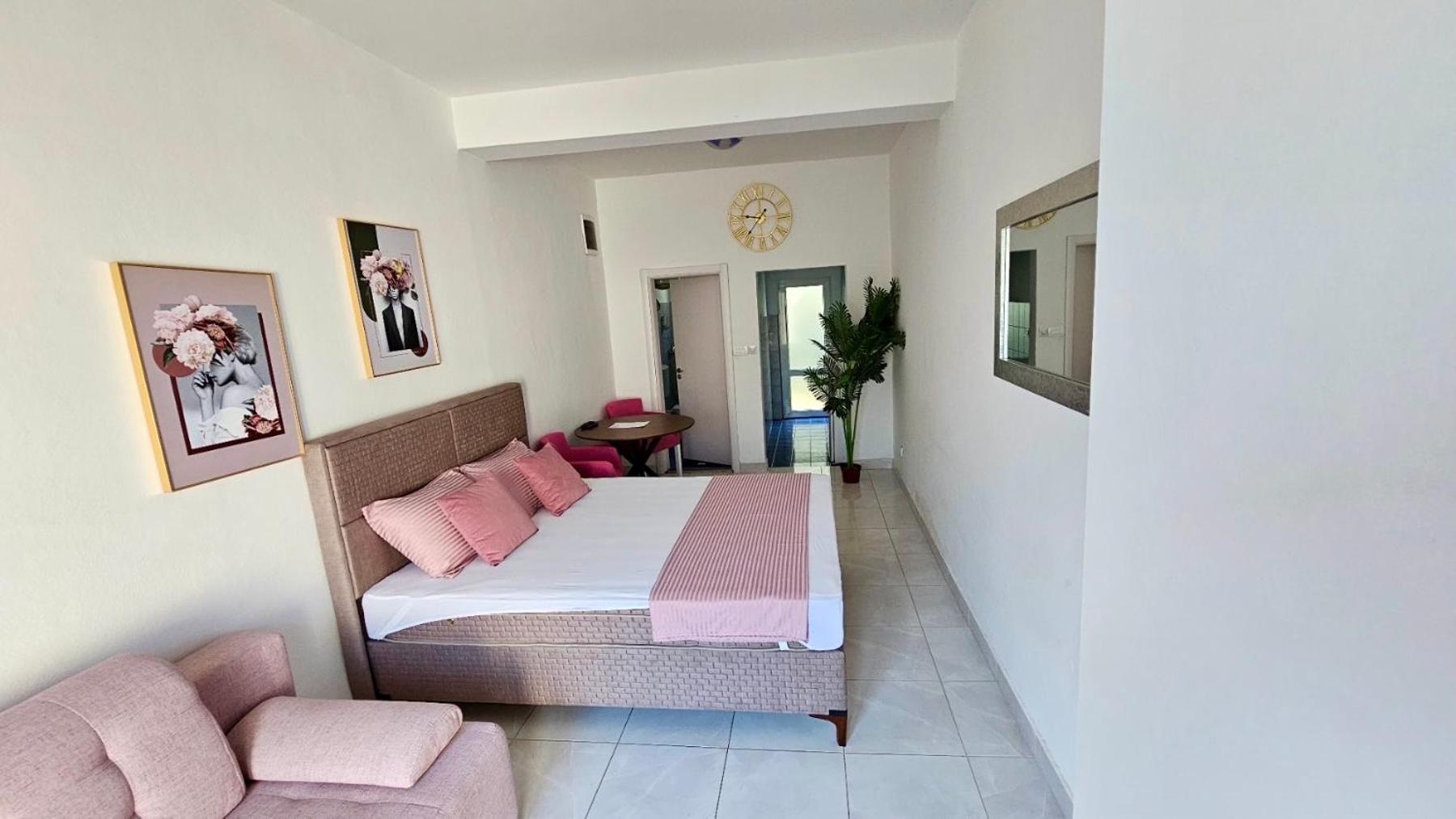 Banicevic Apartmani Дженовичи Экстерьер фото